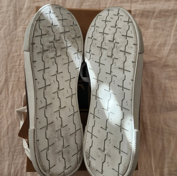 Frye Metallic Leather Silver Women's Sneakers, Size 9 - Picture 5 of 5